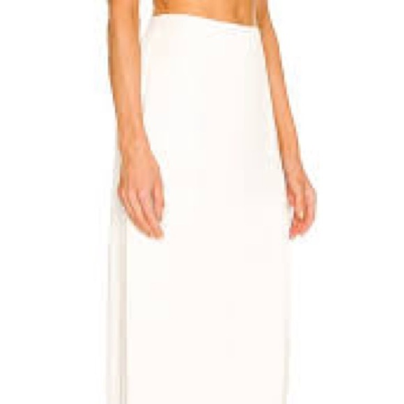Cl#2 Brand new L’Acadamie Keely skirt in Ivory - Picture 2 of 8